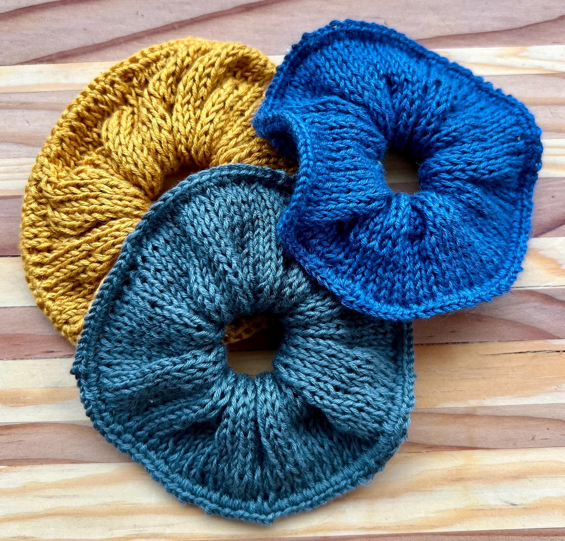 Scrunchies – Paula, Package of 3, Large Knitted Hair Ties