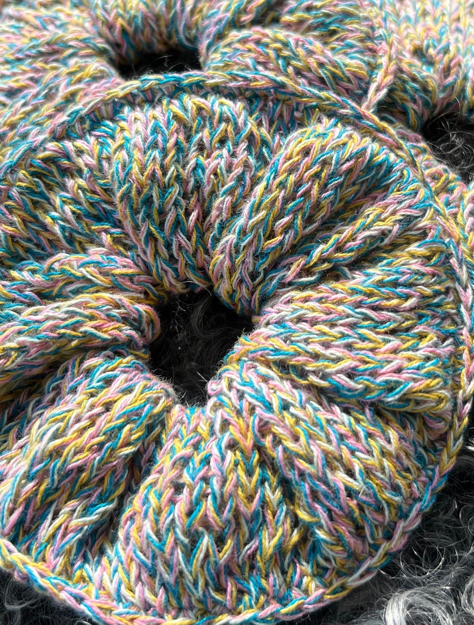 Scrunchies – Confetti, Large Knitted Soft Hair Ties