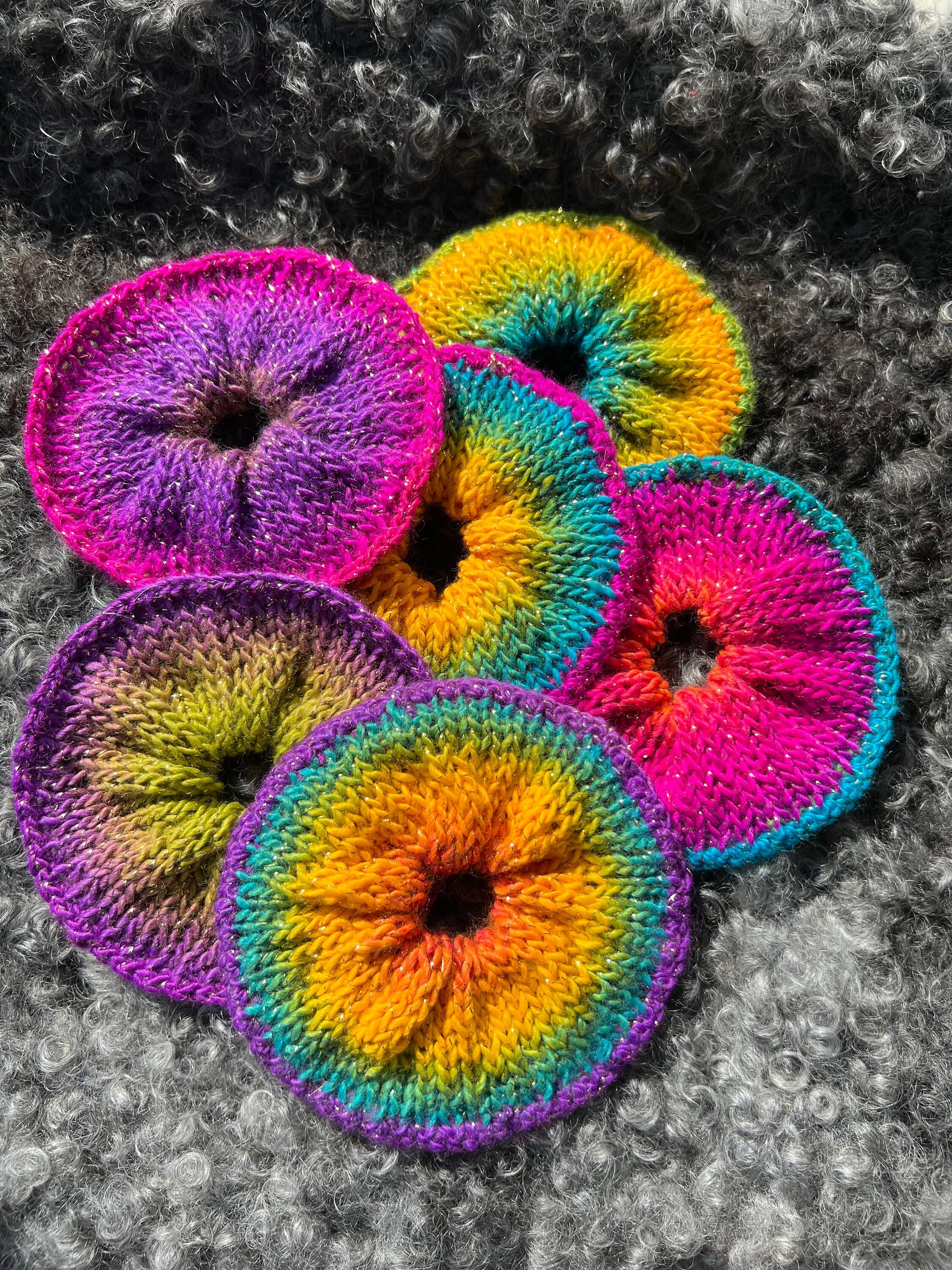 Scrunchies – Kerstin, Spring, Large Knitted Soft Hair Ties